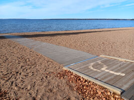 Accessible access to the water at the main beach